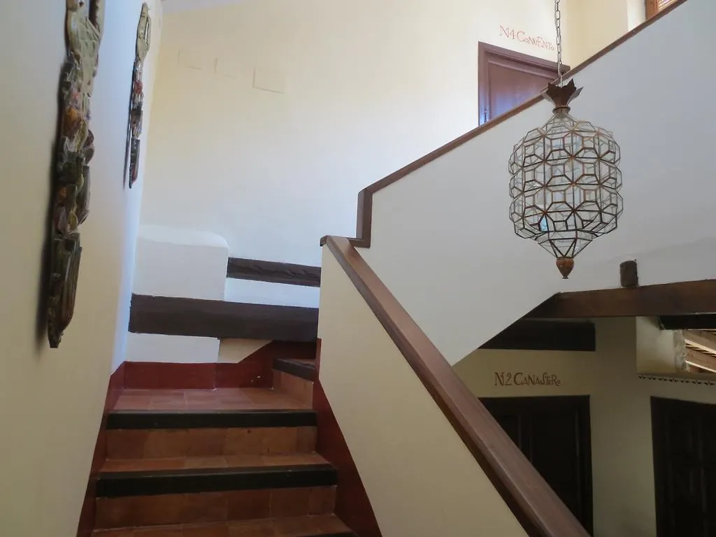Apartamentos Turisticos El Losal Ubeda  Ubeda (Andalucia)